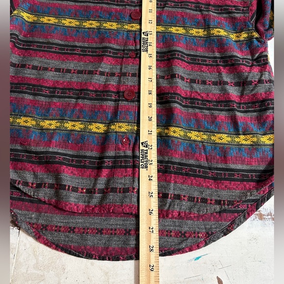 Angelique Striped Button-Up Shirt with Multicolor Aztec Motif womens size M(G51) - Picture 7 of 8